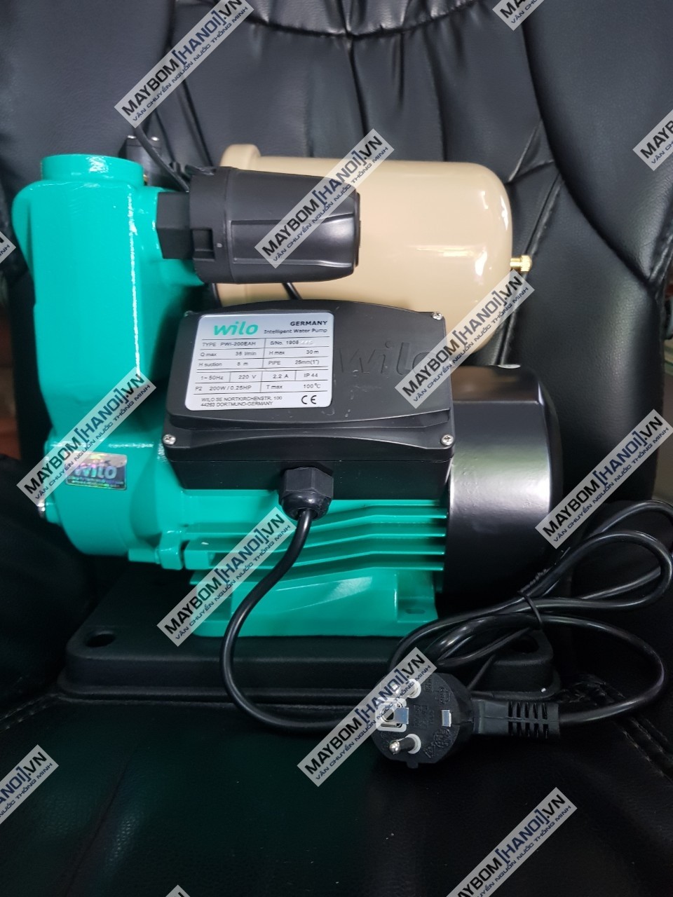 Máy bơm nước tăng áp Wilo PWI 750 EAH (750w-100 độ C) - Ảnh 2